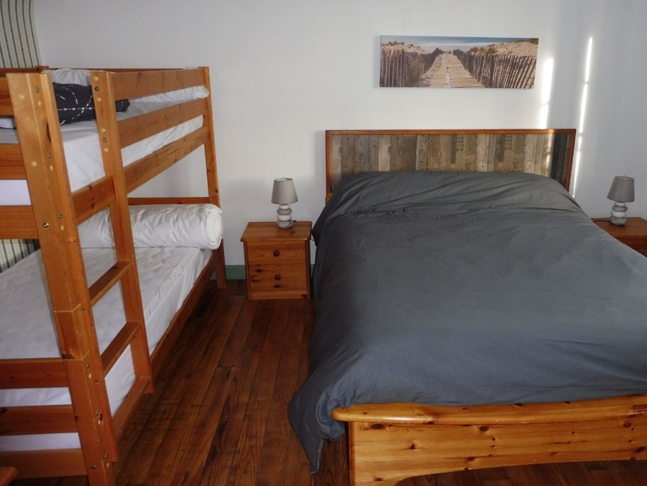 Chambre 2 à l'étage