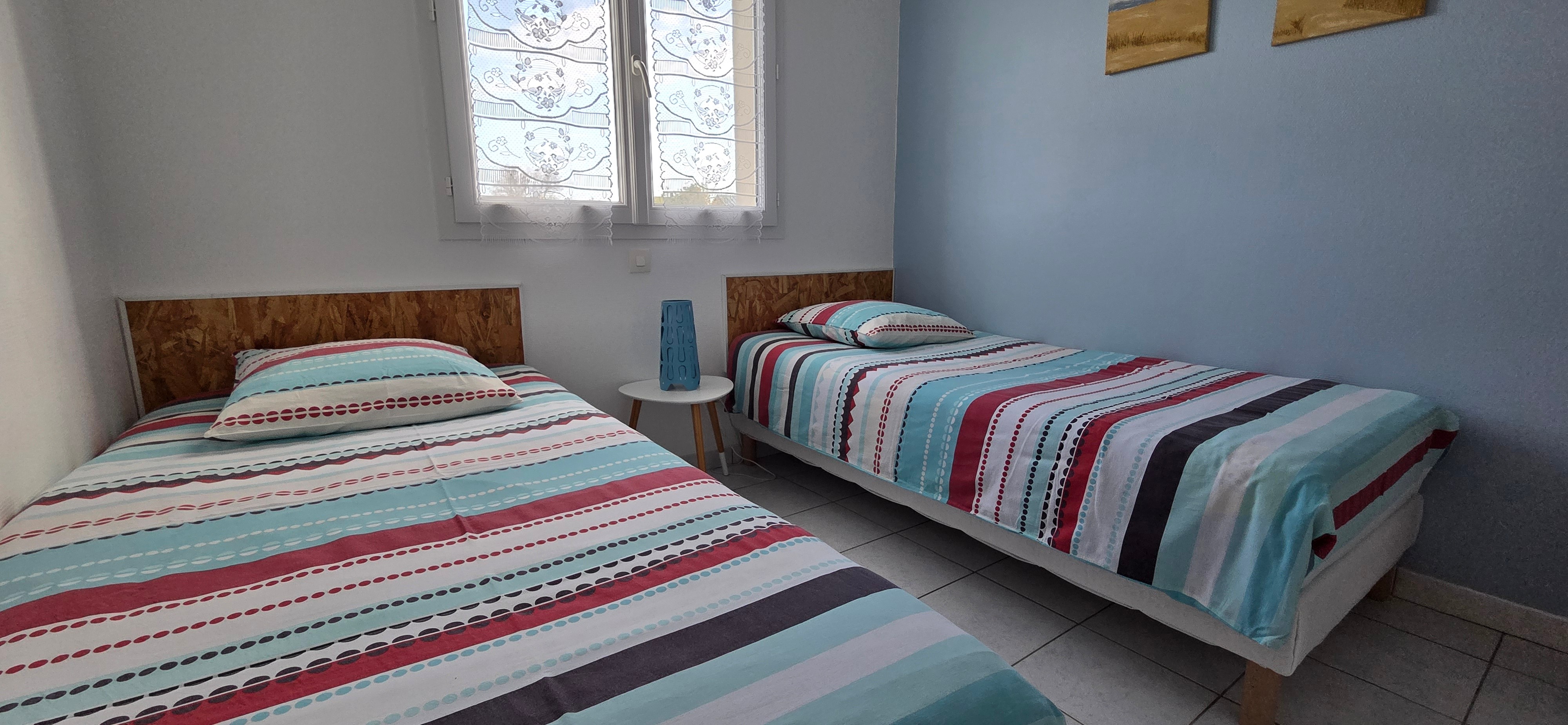 2 beds 90 x 190