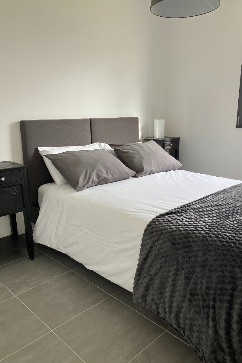 Chambre 2 
Lit 140X190