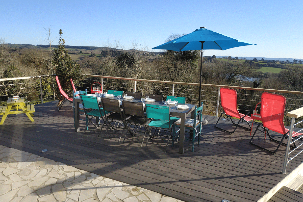 Terrasse ensoleillée