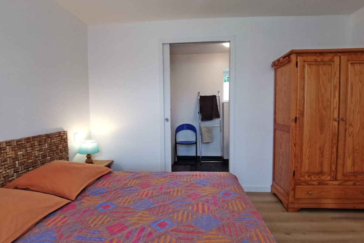 Chambre avec salle d'eau-WC communicante