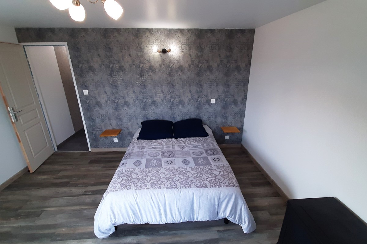 2ème niveau - chambre n°3 - 1 lit en 140x190 cm