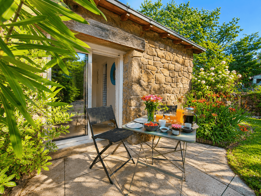 Access to the terrace from the ground-floor bedroom