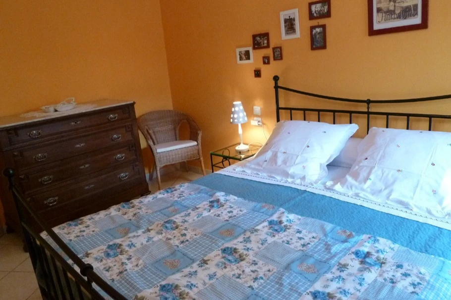 Chambre 1 lit 160cm