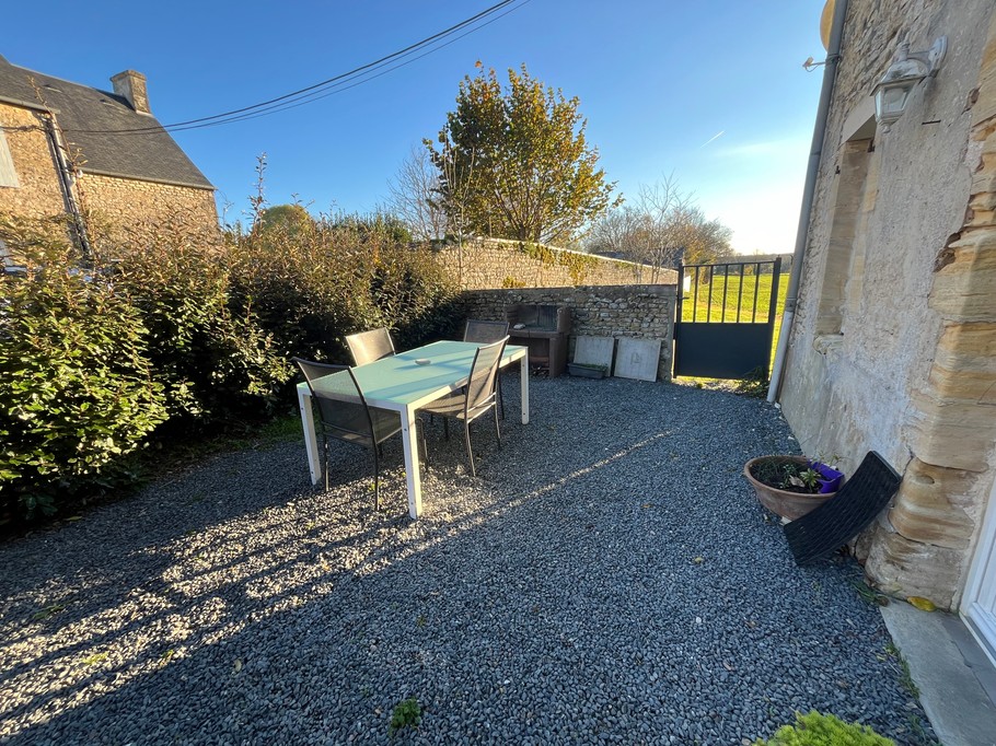 La maison de Karen Gîte 4 personnes Aure/mer extérieur