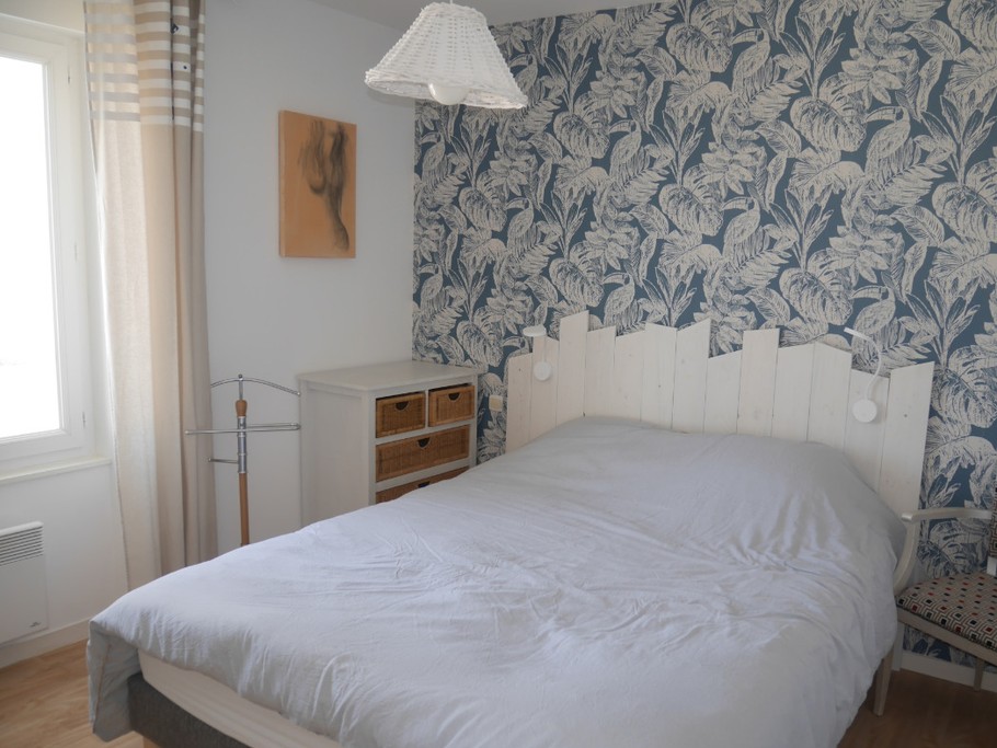 Chambre avec lit en 160cm