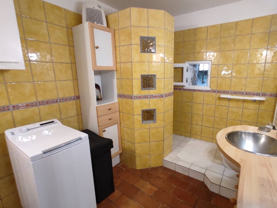 La salle d'eau  - Maison en pierres en Drôme Provençale