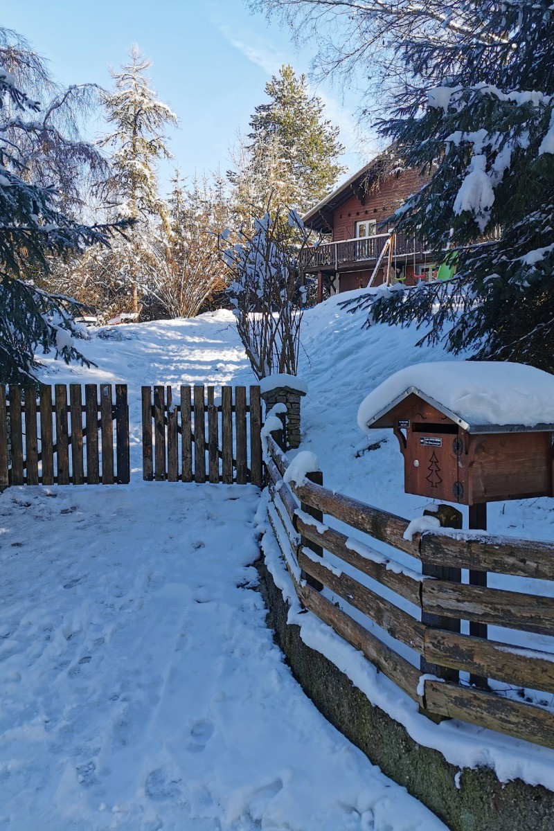 Vue chalet hiver