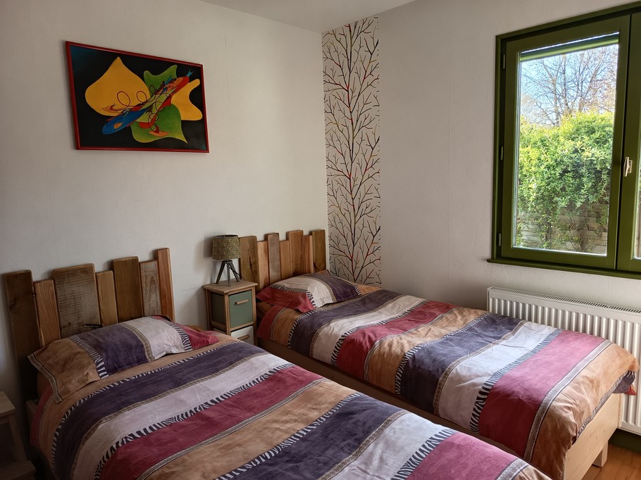 Bedroom 2 with two adjustable beds