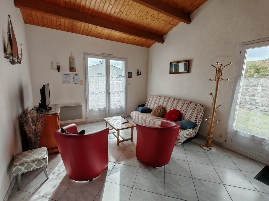Living room - lounge area