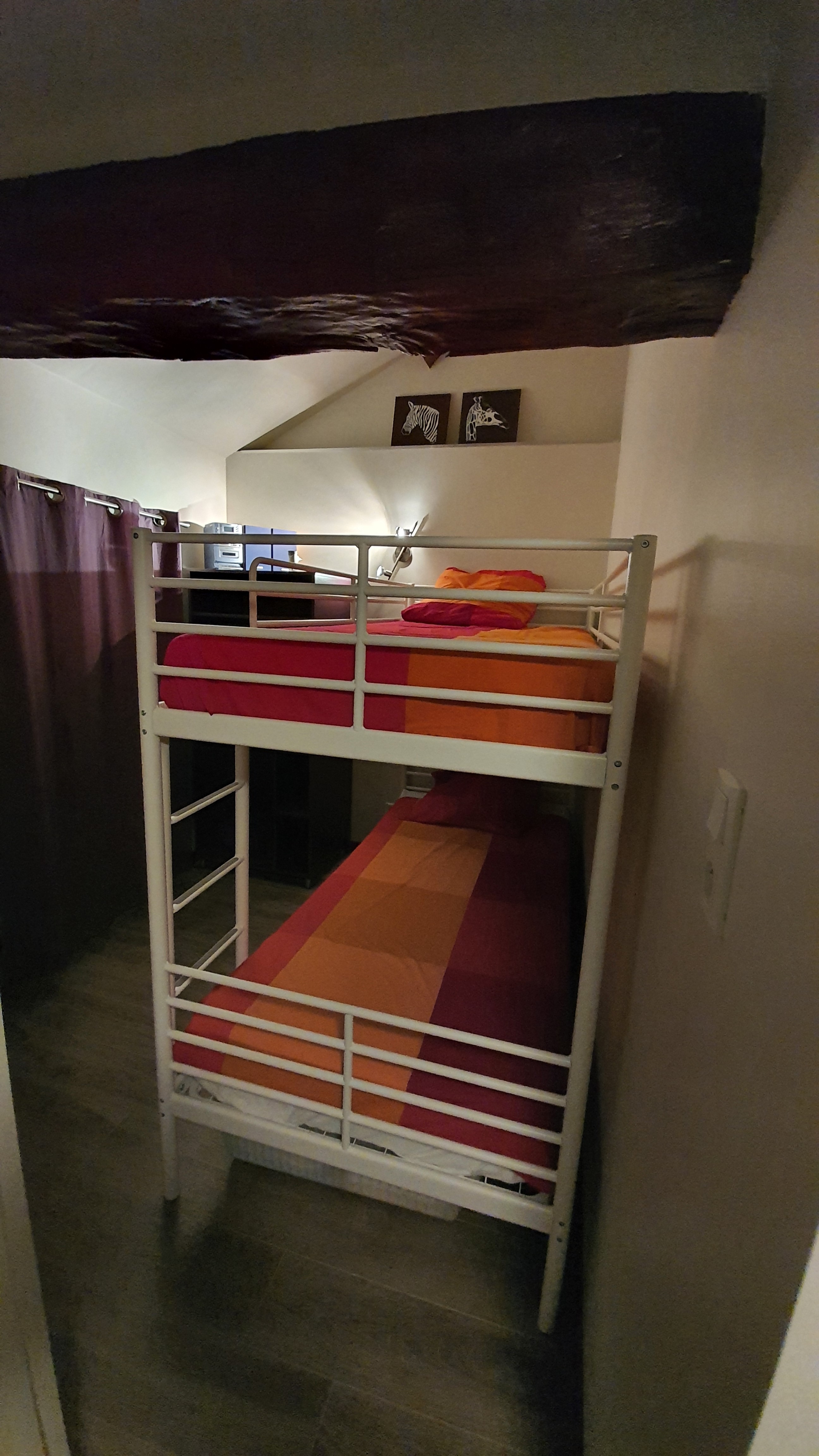 Family holidays in a rental with terrace and swimming pool
