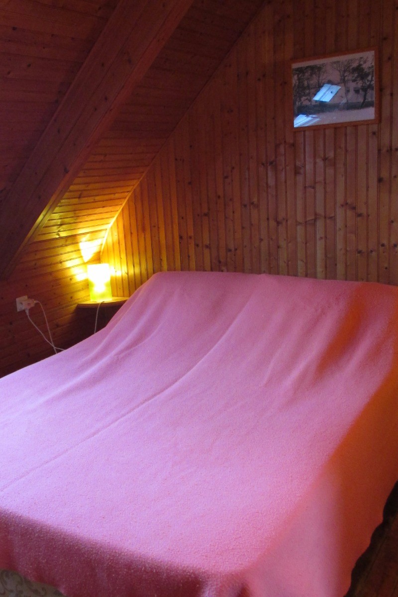 Location, Loguivy-de-la-mer, A l'étage 1 chambre indépendante lit 140