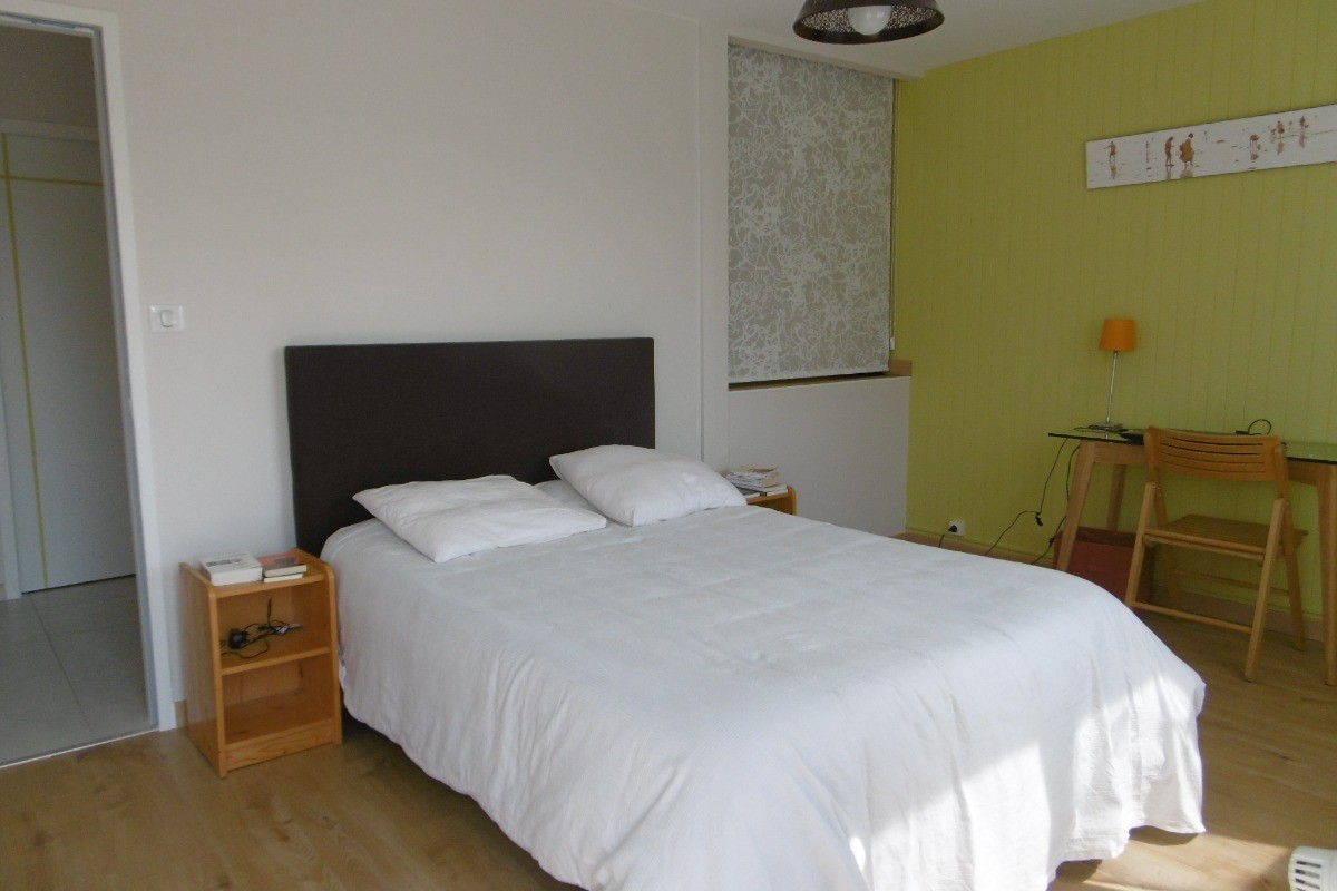 Chambre lit en 140