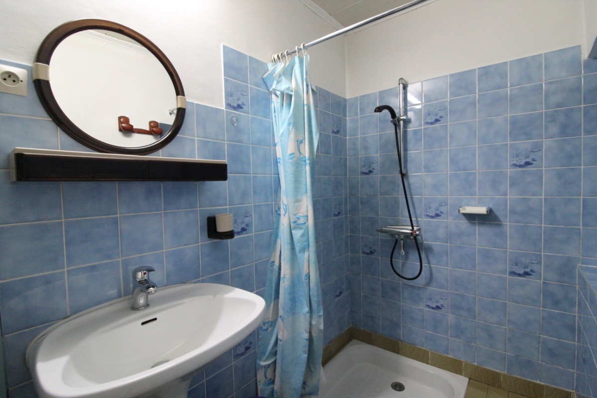 Salle d'eau - Appartement Granges-Aumontzey