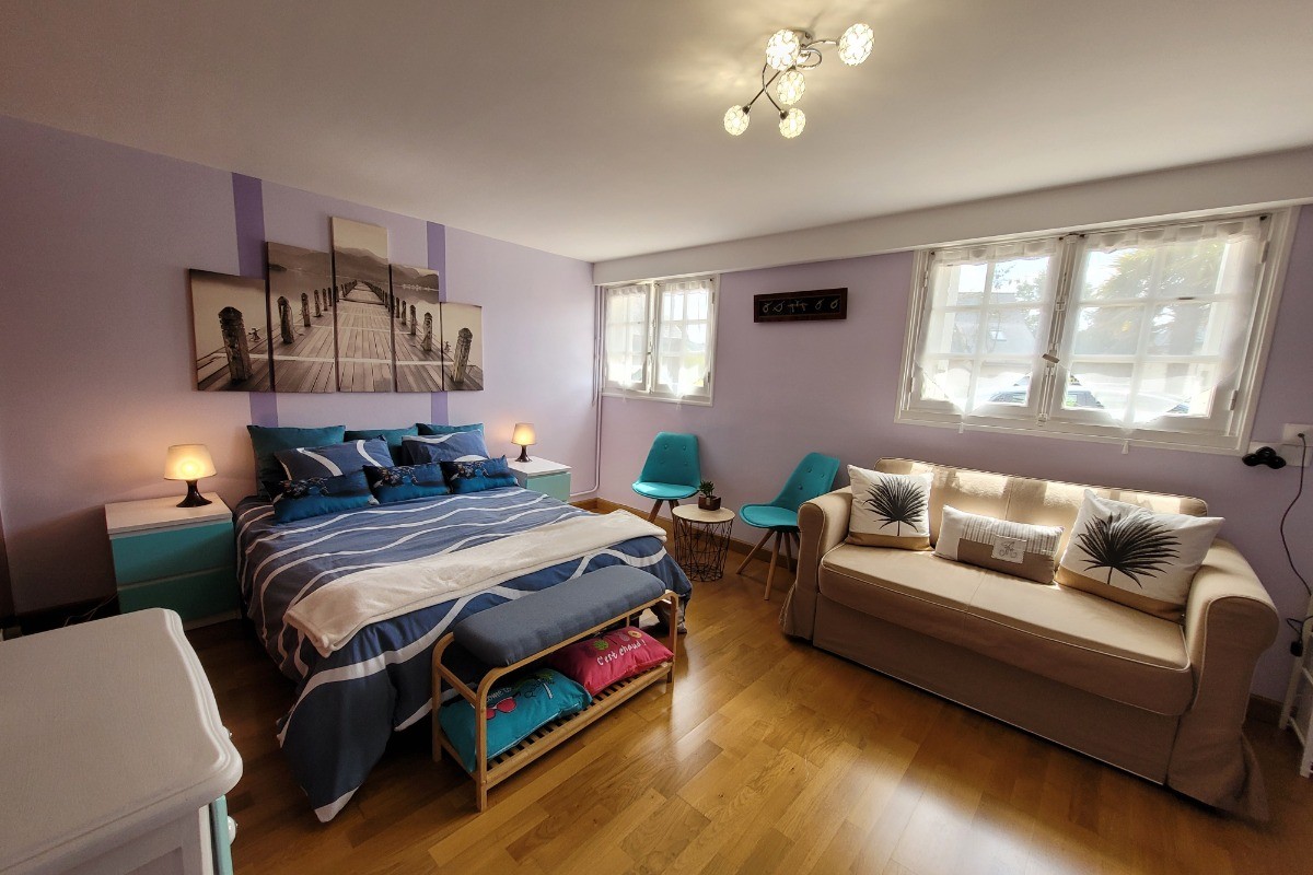 Location de vacances, 2 personnes, LANTIC, Chambre, salon