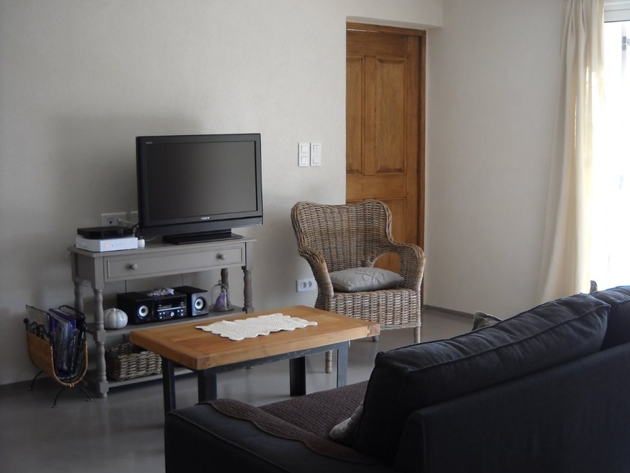 coté salon tv et internet