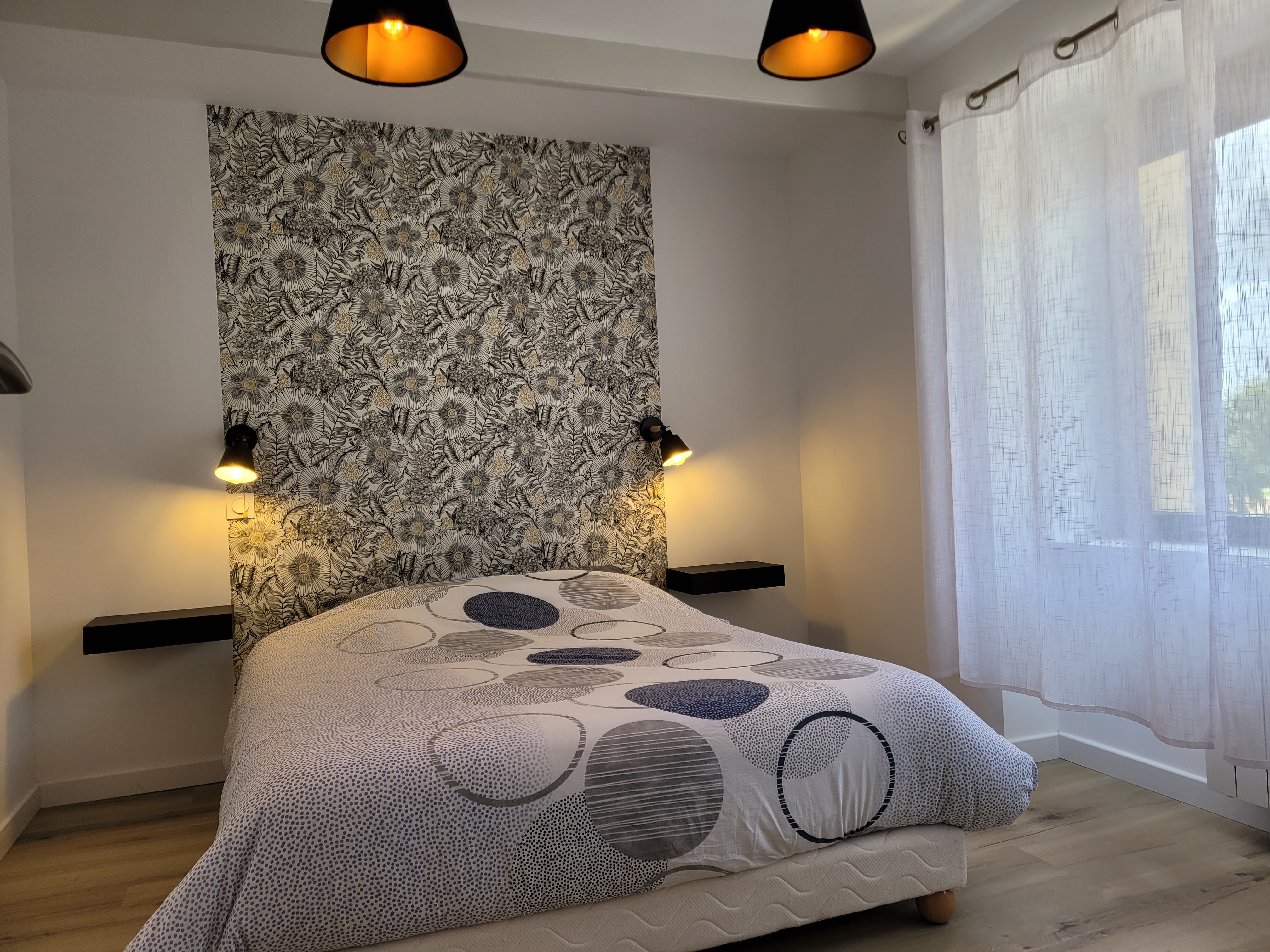 Maison Clévacances Plouézec  chambre lit 140