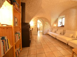 Les Petites Sources