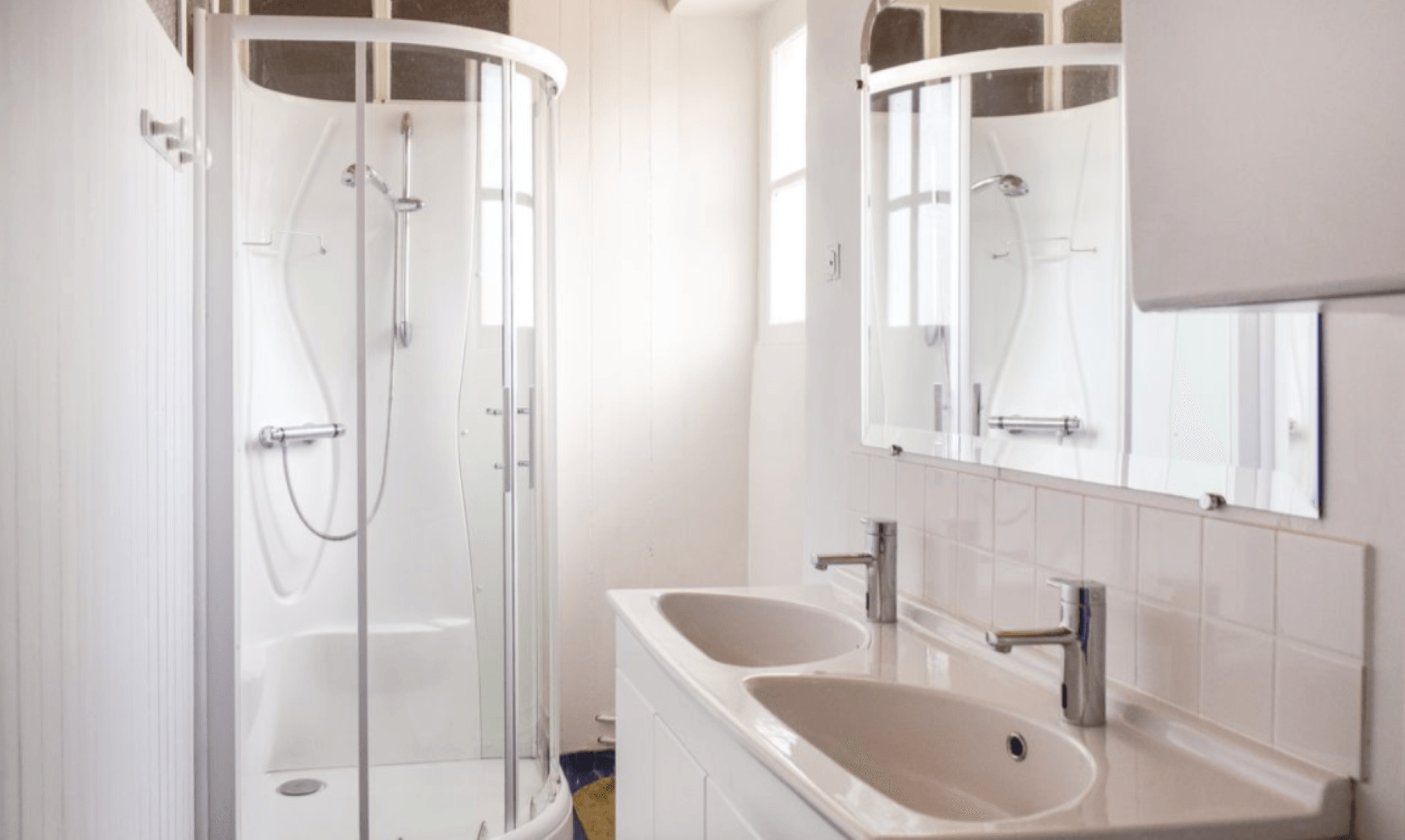 Photo n° 16 de la location