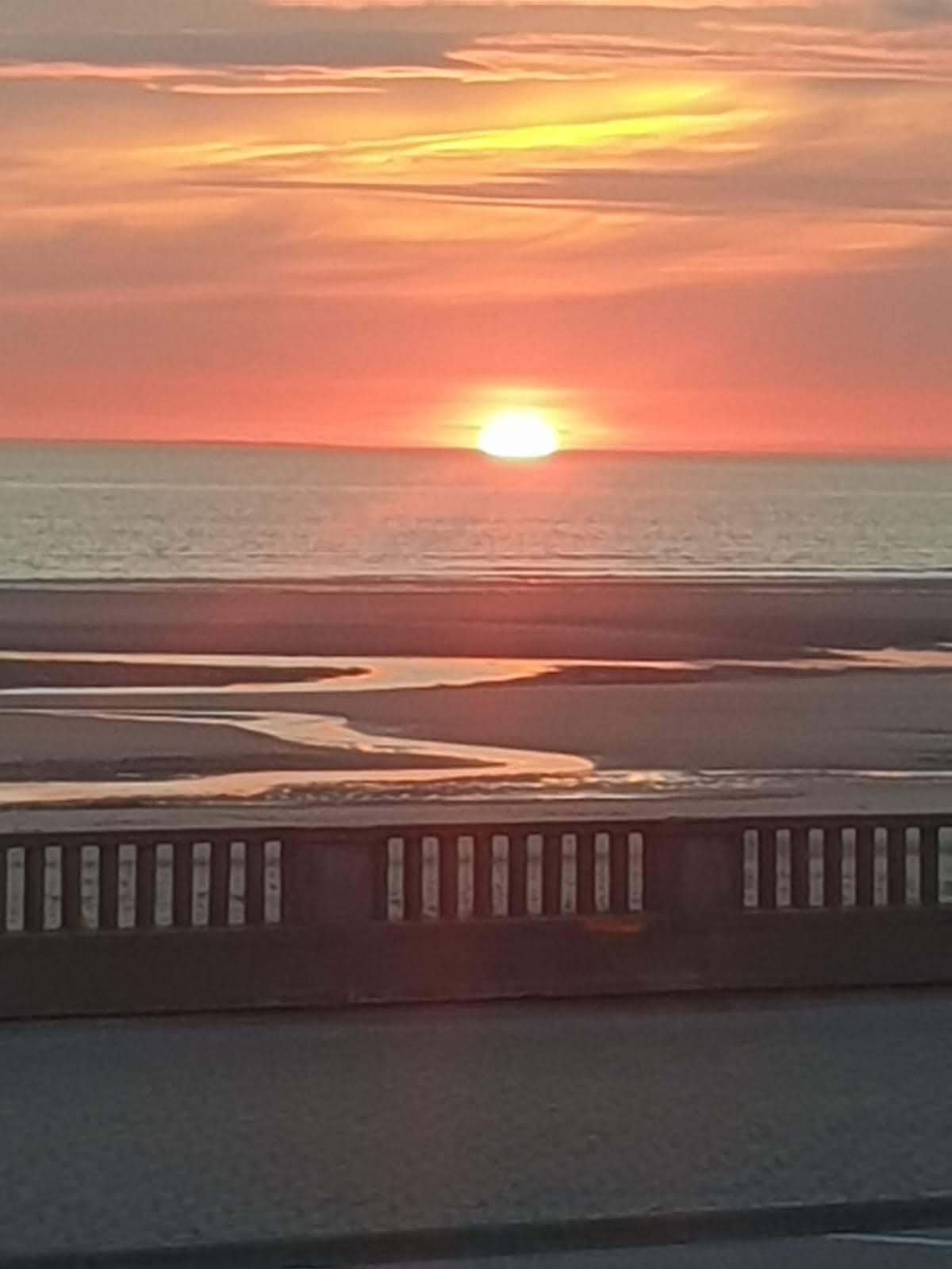 Coucher de soleil sur la plage