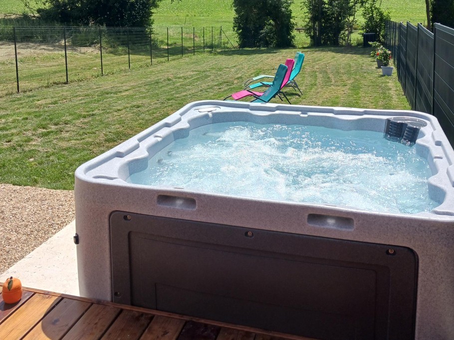 Casa Prunella with Spa, Garden & Air Conditioning