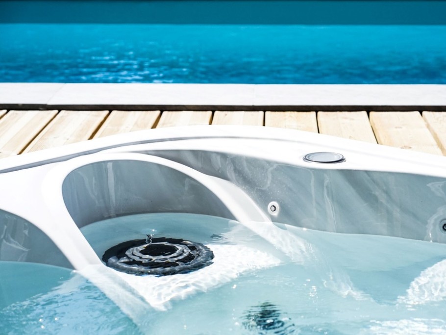 Spa 5 personnes très confortable fonctionnant toute l'année