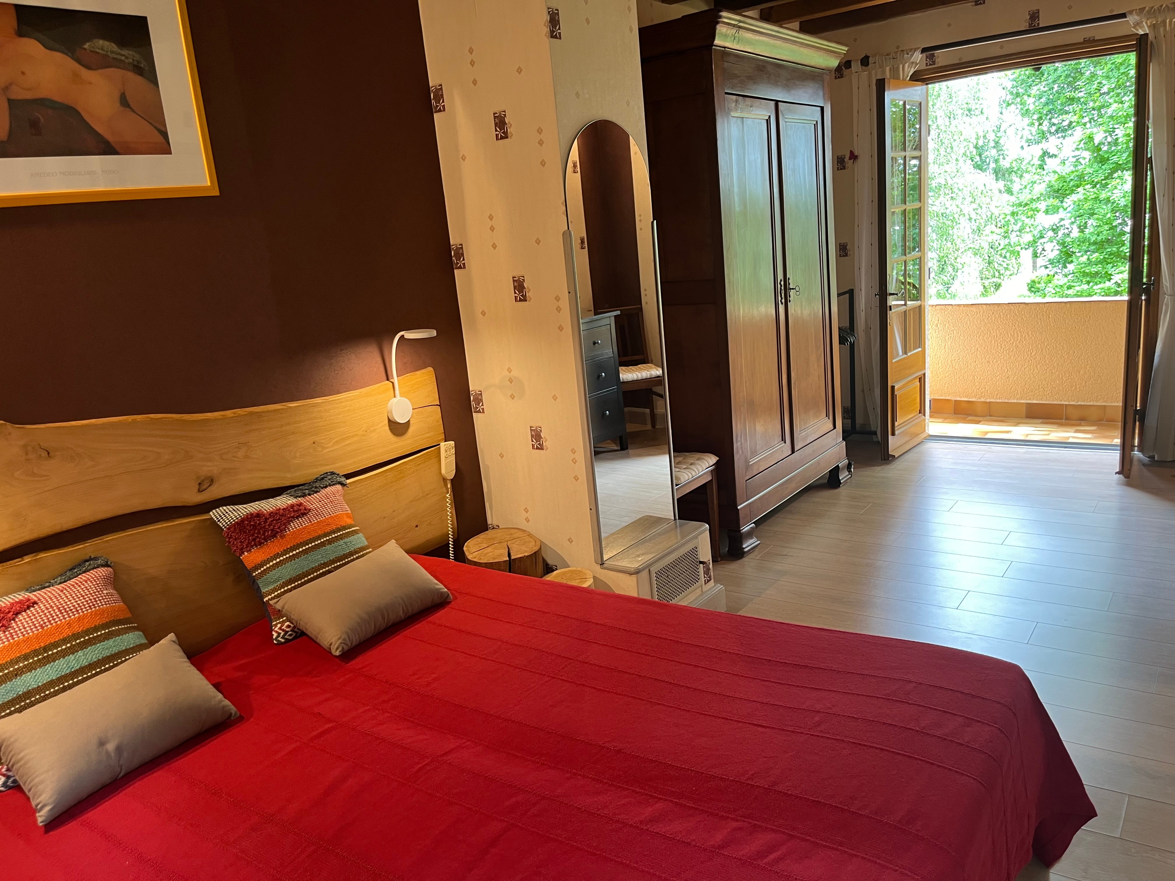 Chambre parentale à l'étage