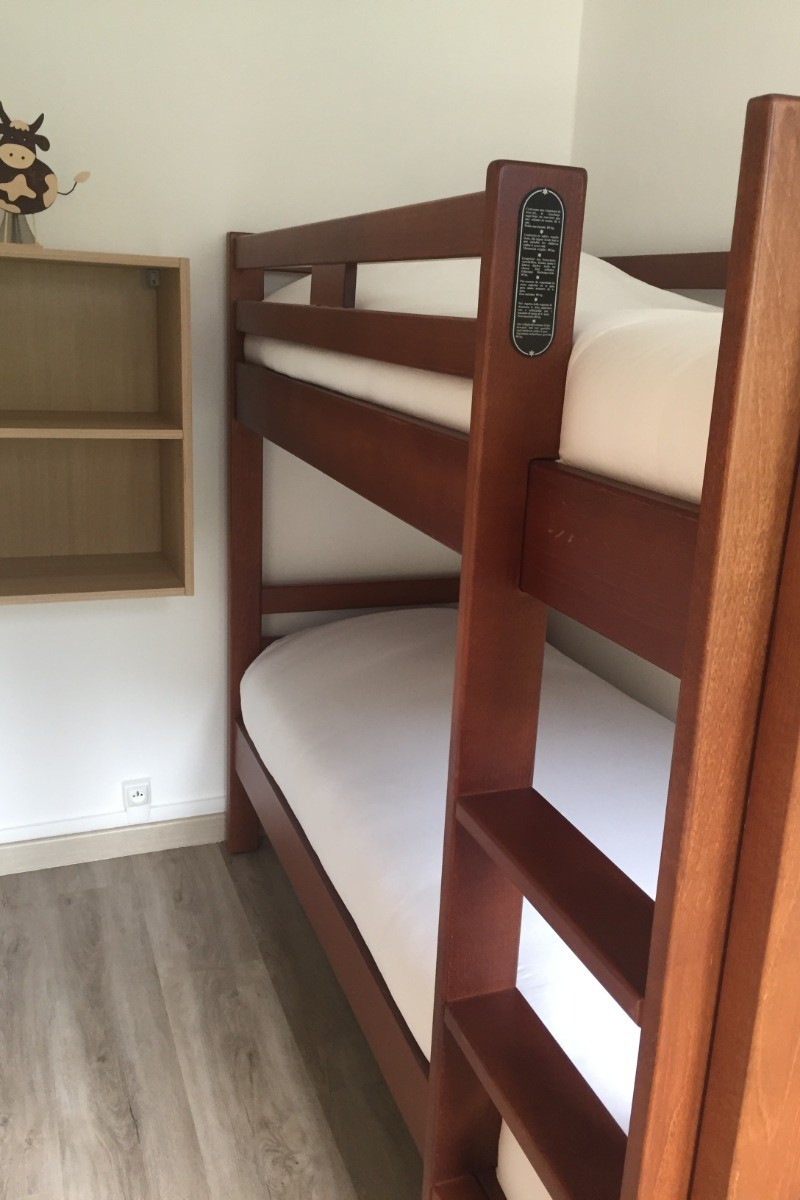 Chambre pour enfants avec lits super posés
