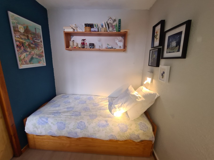 Room option 3: single bed