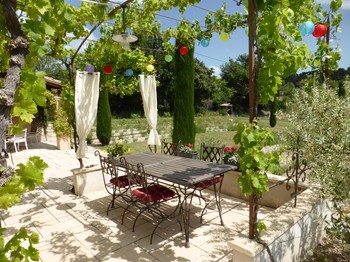 breakfast table