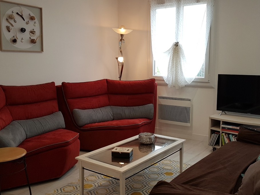 L'espace salon dans la pièce de vie principale  - Gîte de la Baie