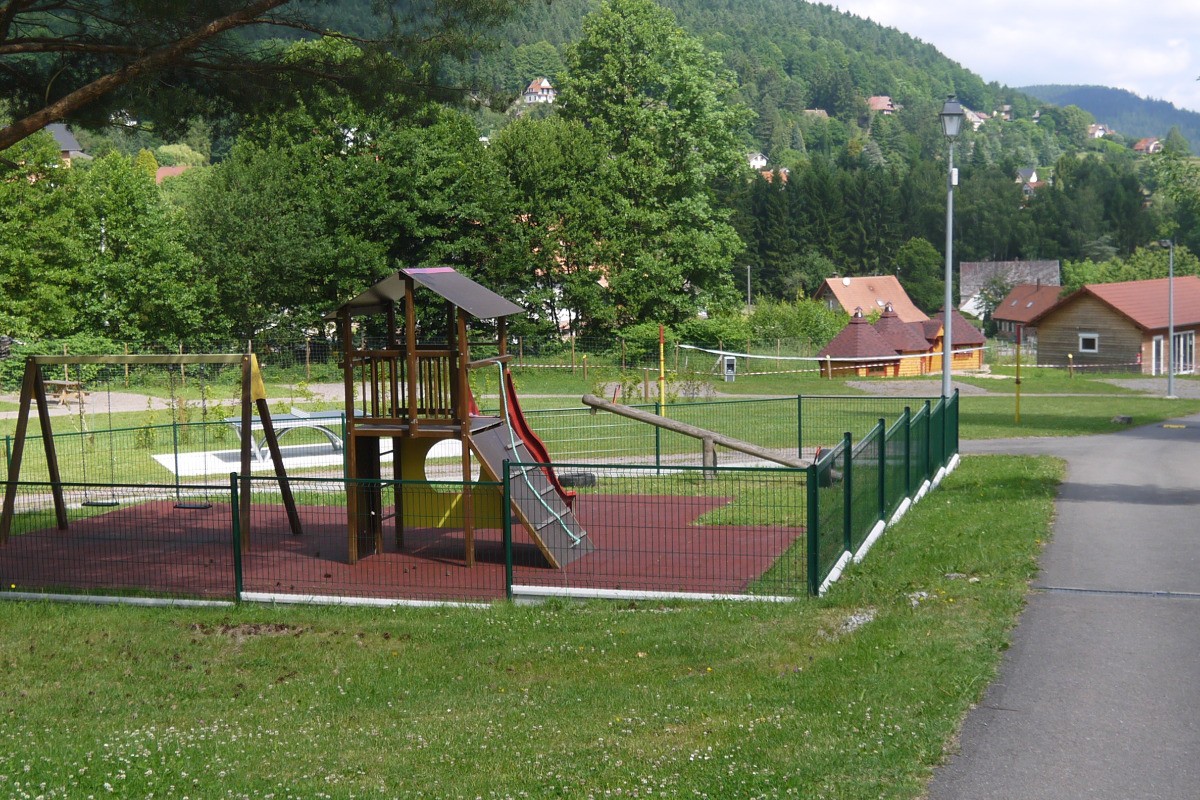 Terrain de jeux pour enfants