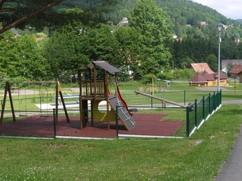 Terrain de jeux pour enfants