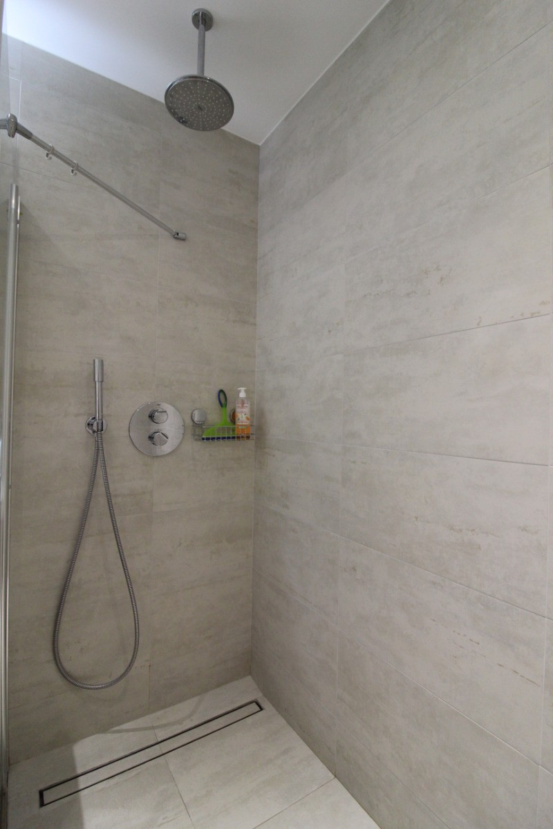 Shower - Appartement Au Bord du Lac