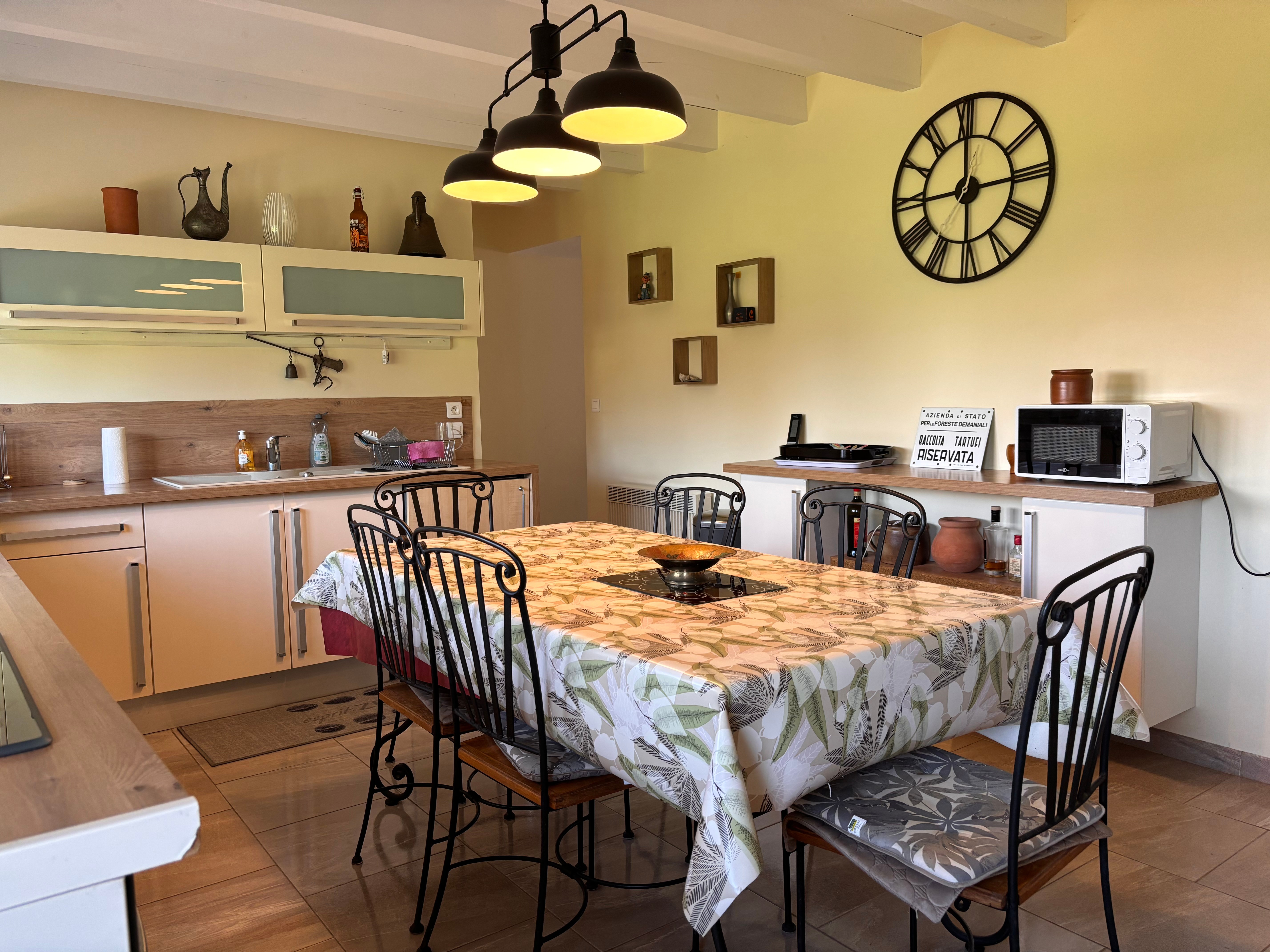 Kitchen – Country house for family reunions