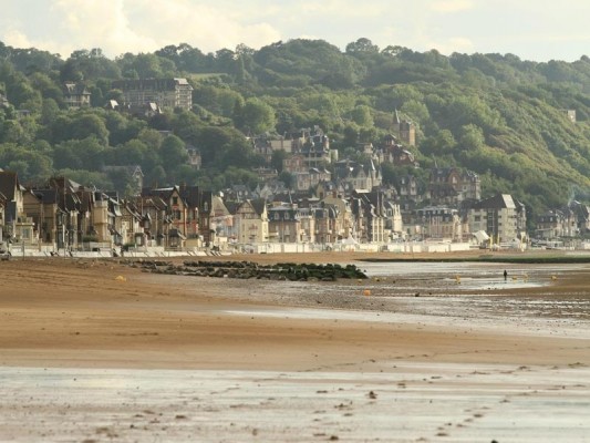 photo de villers sur mer de la plage, sable fin a coté de notre location saisonnière