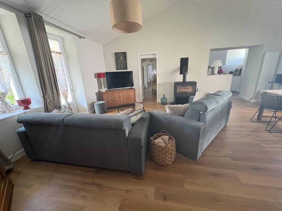 Living area – lounge/living room