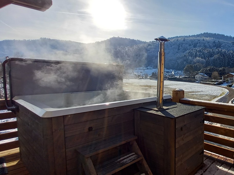 Terrasse ensoleillée - Chez Bubu : La Montagne