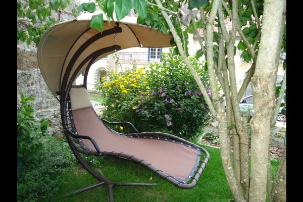 Location de vacances gîte Maison avec étang, idéale pour pêcheurs, proche d'Aubusson en Creuse
