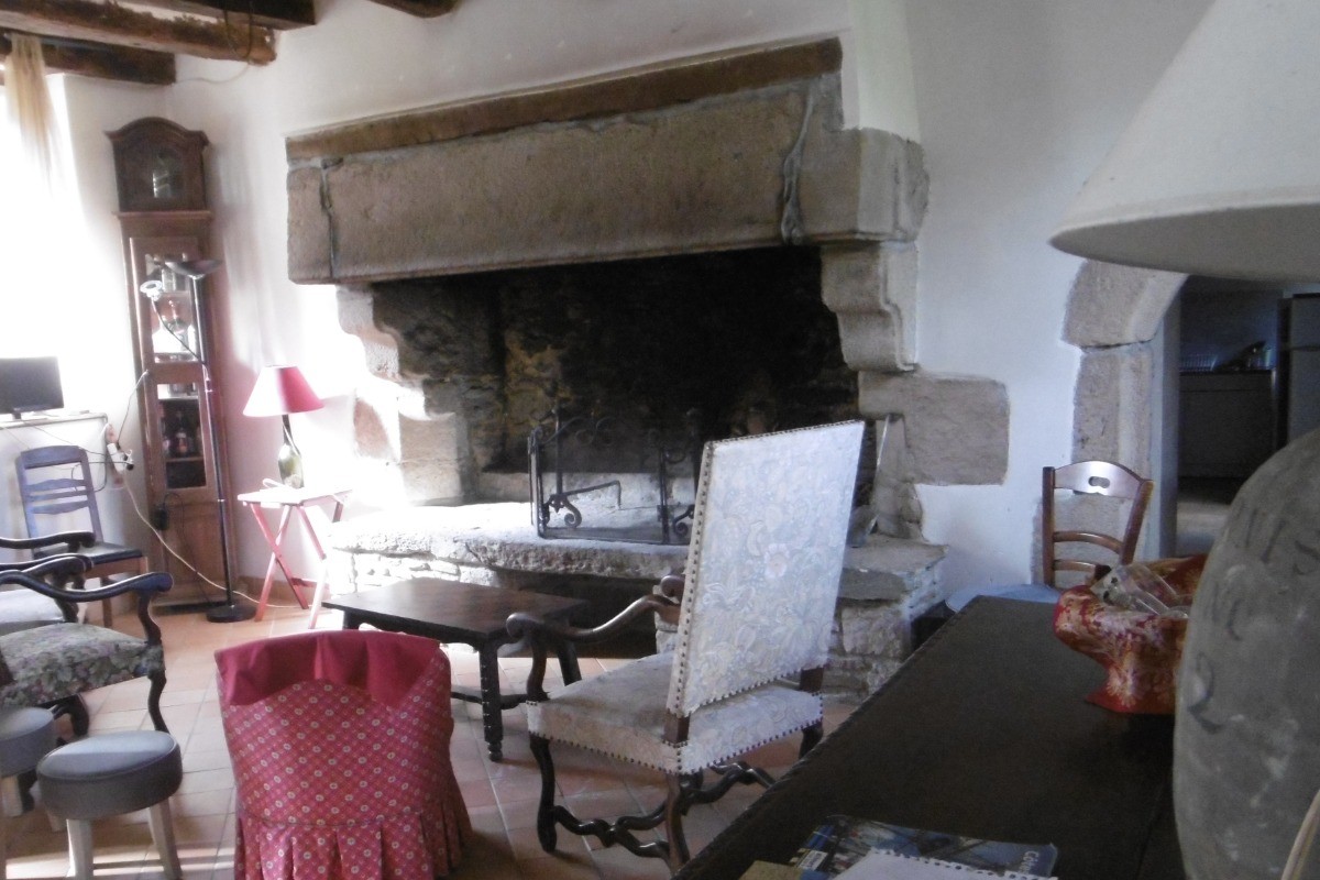le salon du vieux manoir