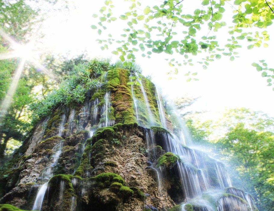 Cascade du musée promenade à Digne-les-Bains