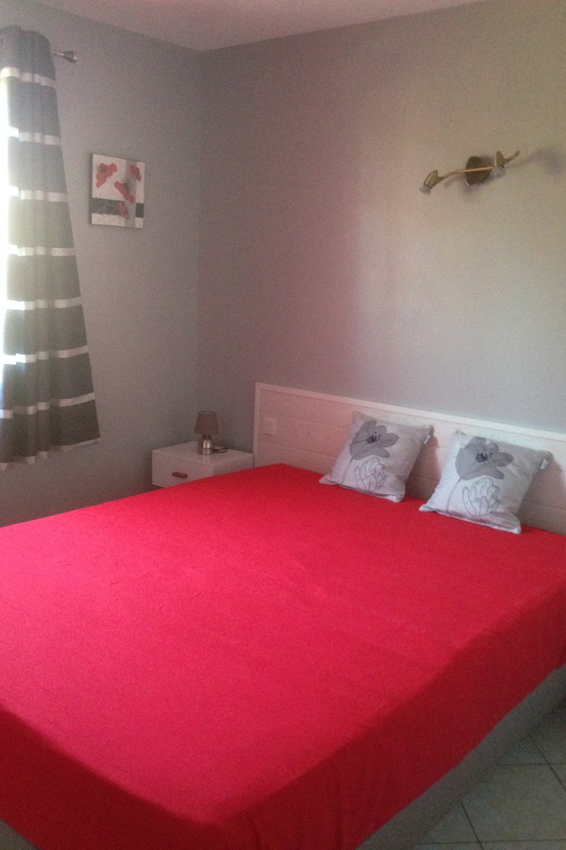 La chambre avec lit 160*200