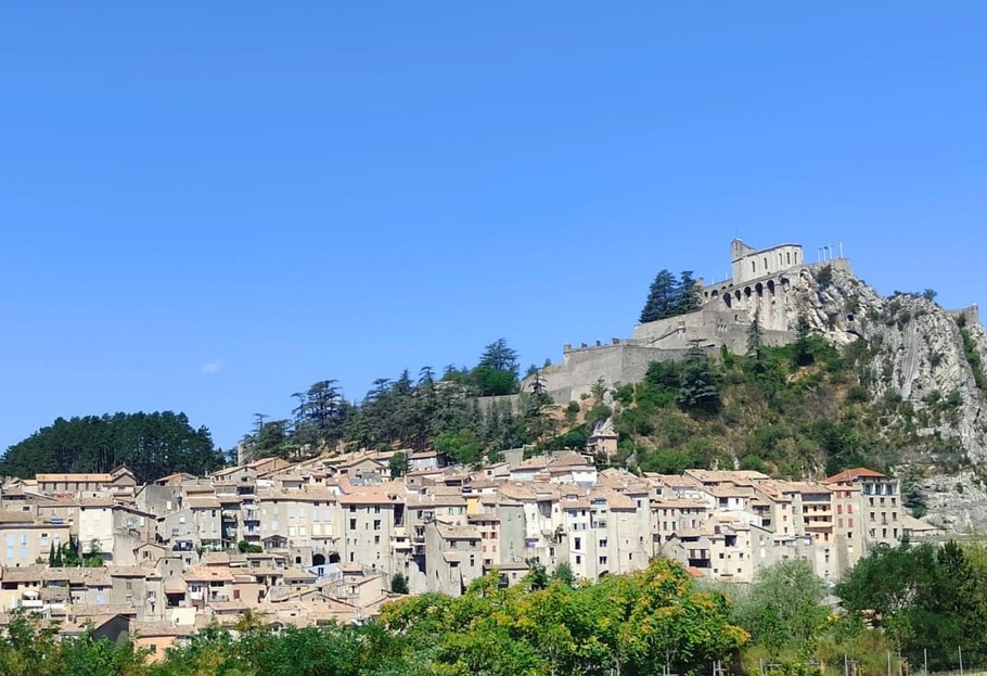 Sisteron and its citadel