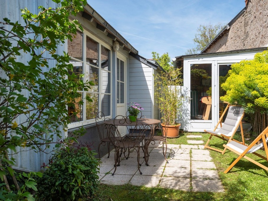 Extérieur avec terrasse