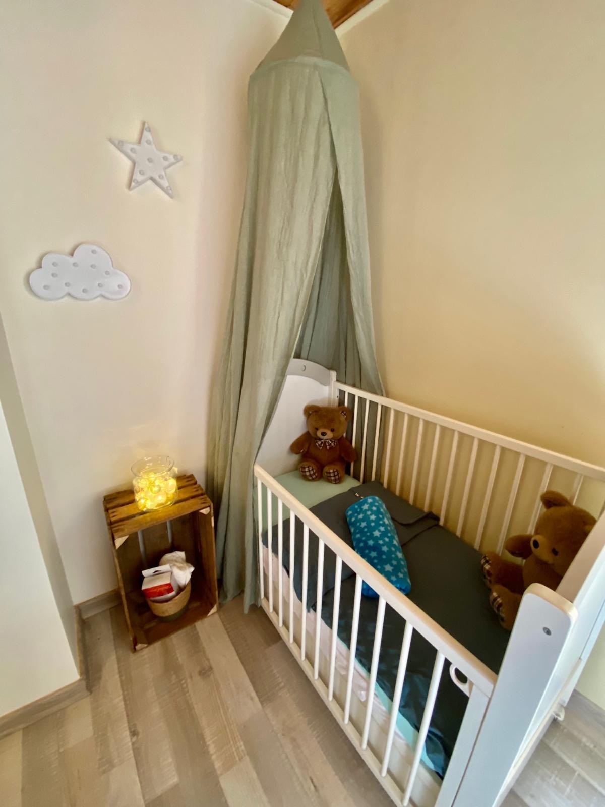 Chambre n°1 lit bébé