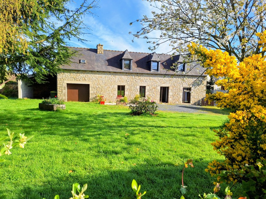 longère au printemps