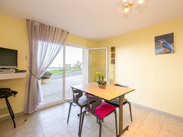 coin repas, vue sur mer