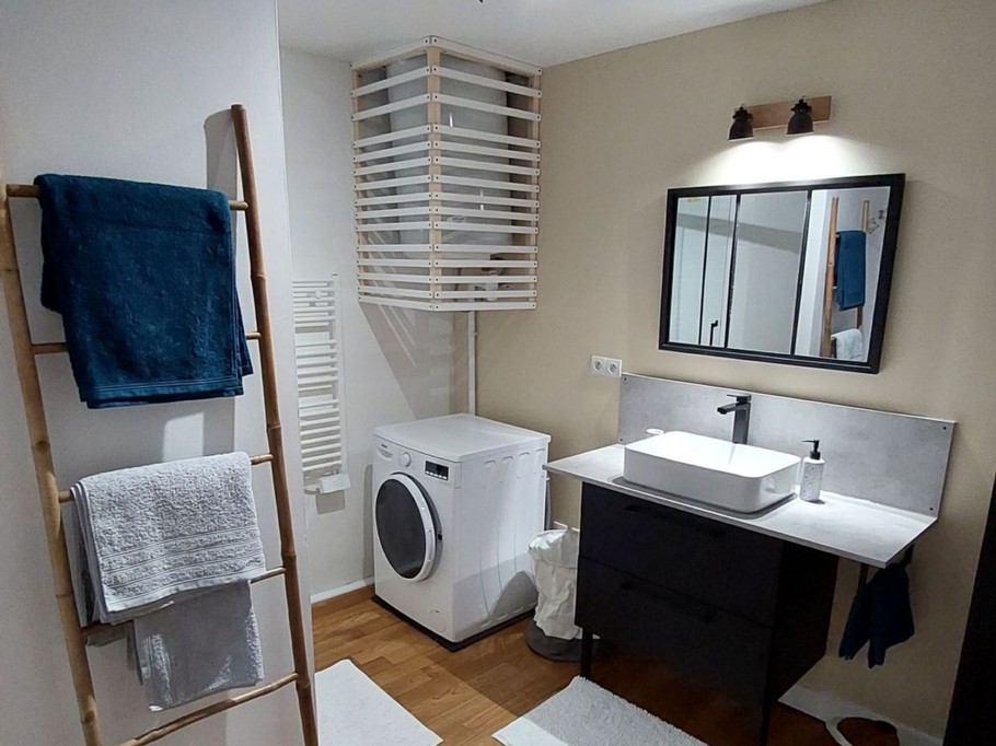 Appartement "Chez Steph" avec terrasse ensoleillée, 2e étage, Coeur de ville La Rochelle pour 4 personnes, Charente maritime