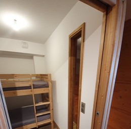 Chambre cabine, 2 lits superposés de 80*200