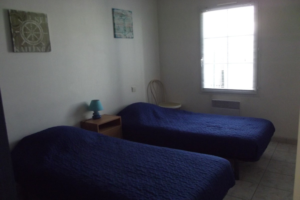 Chambre 2 - Deux lits 90cm